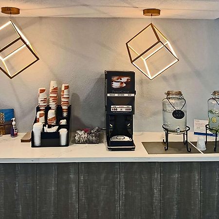 Rodeway Inn Sacramento-University Area מראה חיצוני תמונה